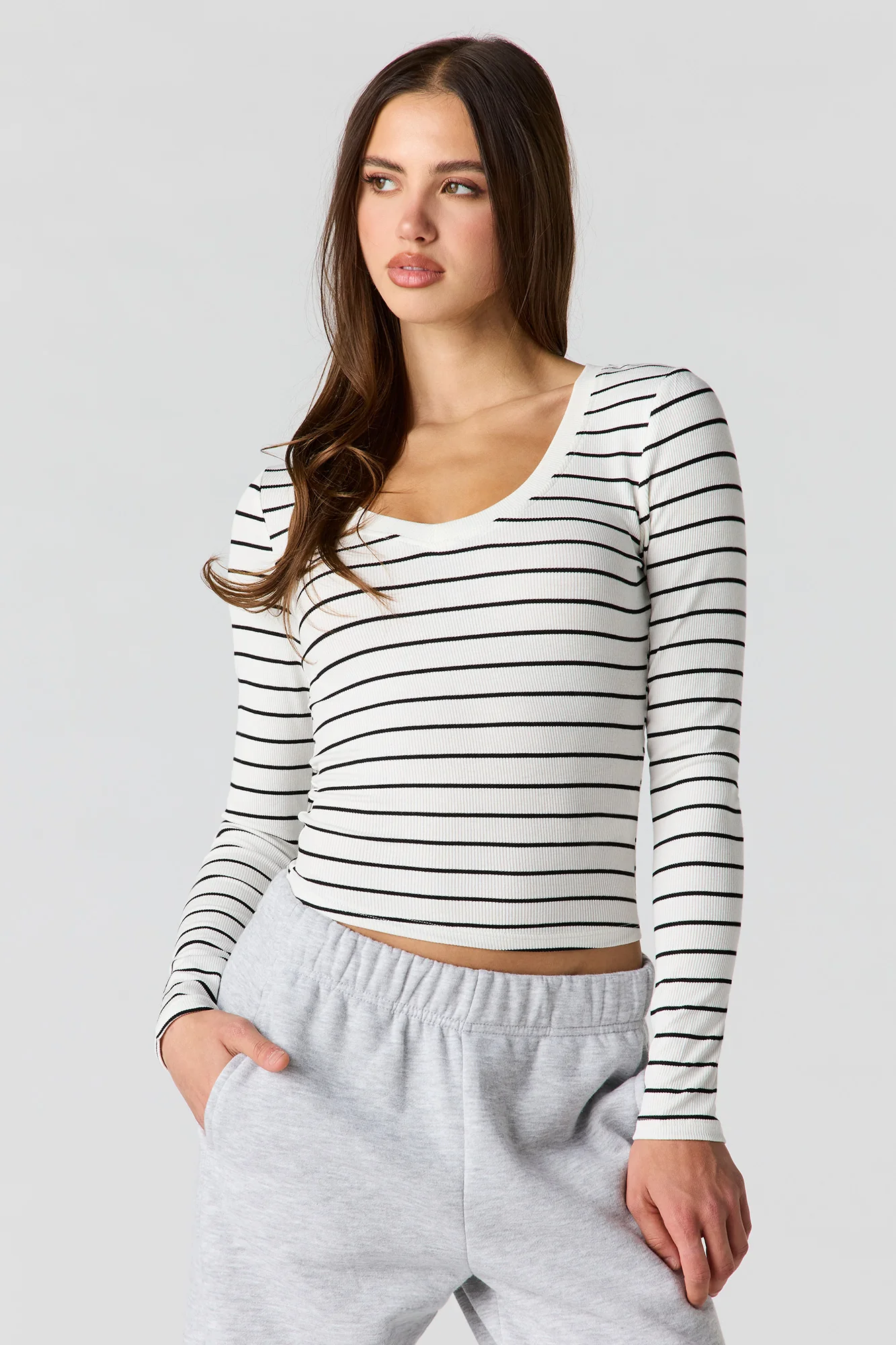 Ribbed V-Neck Long Sleeve Top - Image 13