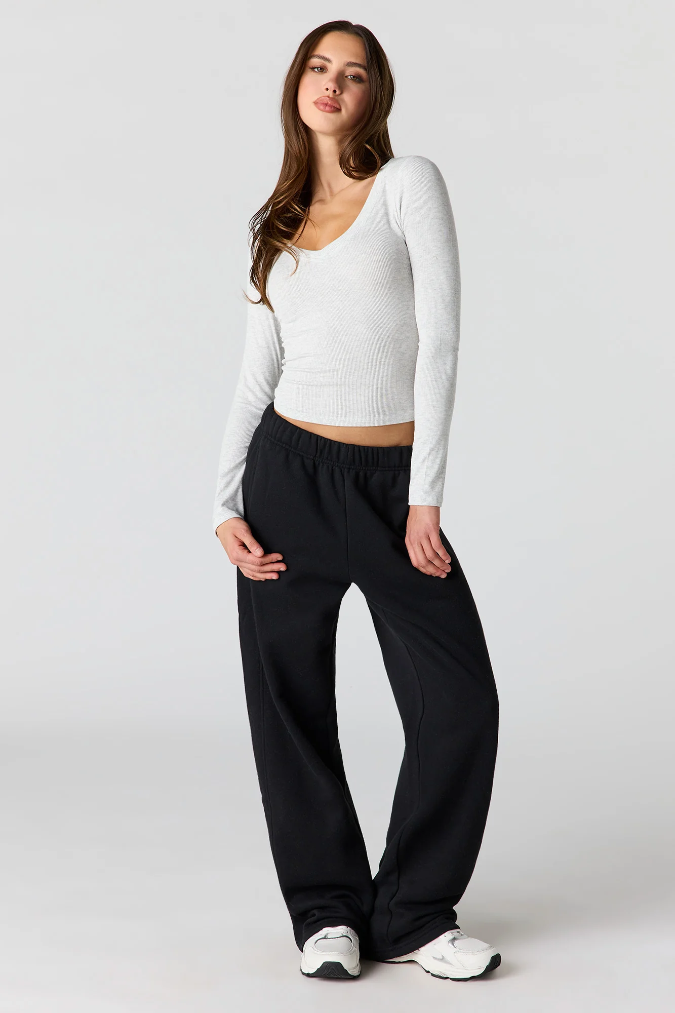 Ribbed V-Neck Long Sleeve Top - Image 9